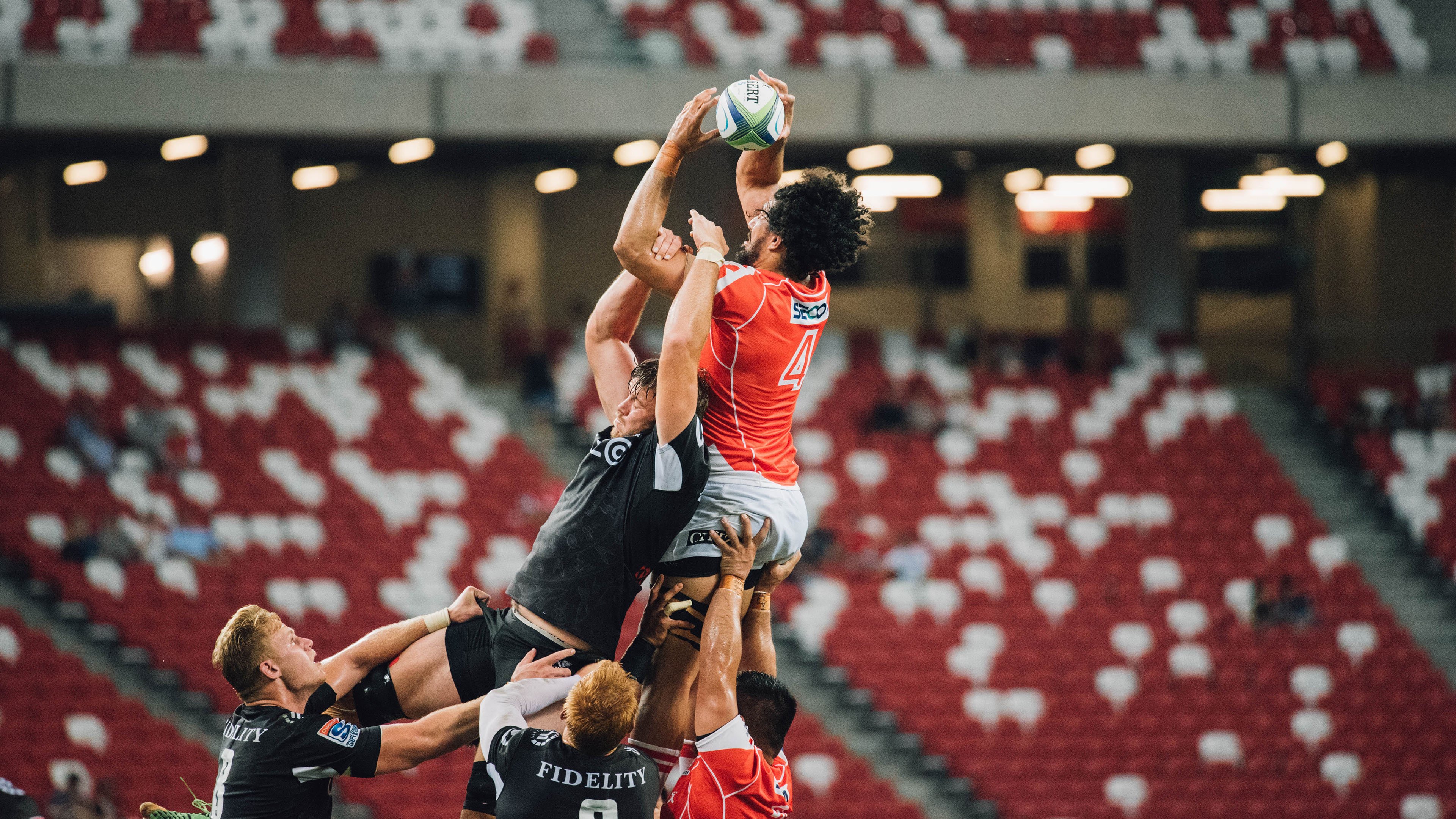 爱游戏中国-出发反应与转身衔接表现突出